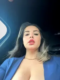 Alirawrz webcam model stream image