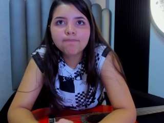 charlotte-starr webcam model stream image