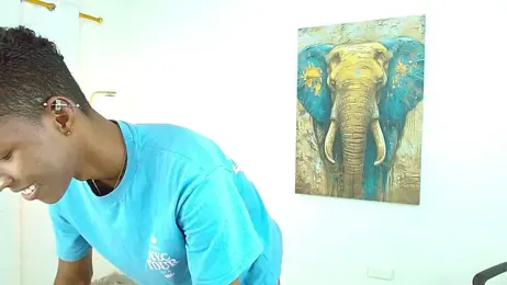 maiki18_ webcam model stream image