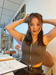 Efangfang webcam model stream image