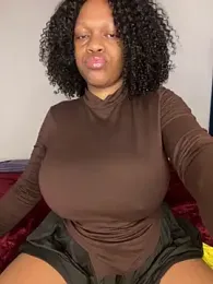 Boneca25 webcam stripchat model stream image