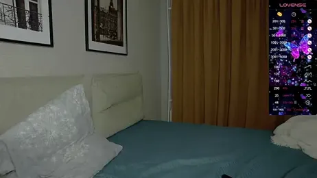 Holly_Molii webcam model stream image