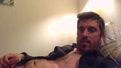 moumout1000 webcam model stream image