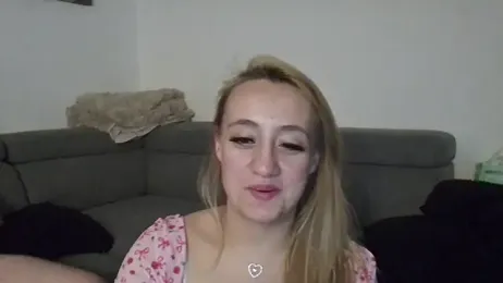 LoveXAddict webcam model stream image