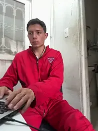 santiObrero webcam model stream image