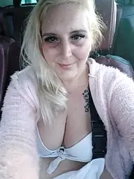 BecciDeluxe webcam model stream image