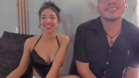 Aron_and_molly webcam model stream image