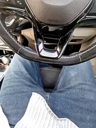 vivanpraj999 webcam model stream image