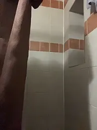 TRILLAHUNG webcam model stream image