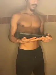 TRILLAHUNG webcam stripchat model stream image