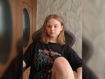 Kitty-Rain webcam model stream image