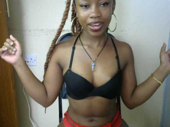 AuroraBarbie webcam model stream image