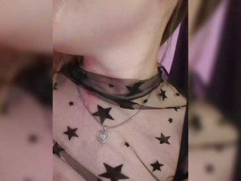 _ElaIzzza webcam model stream image