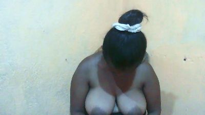 Nataach29 webcam model stream image