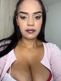 Sara-77 webcam model stream image