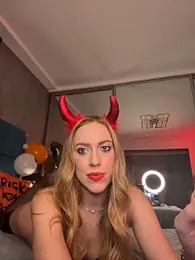 AlyaSeduce webcam model stream image