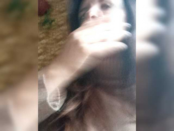 Erine9900 webcam model stream image