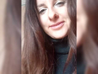 Erine9900 webcam model stream image