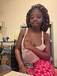 choclatepeaach webcam model stream image