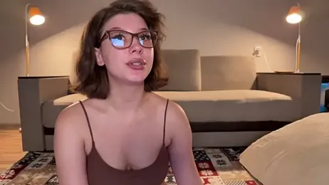 Love_plat1na webcam model stream image