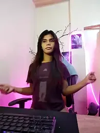 dianne_swift webcam model stream image