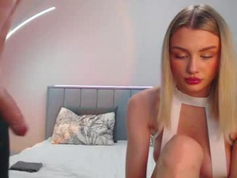 love_vibe webcam chaturbate model stream image