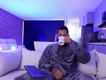 muscle_man19 webcam model stream image