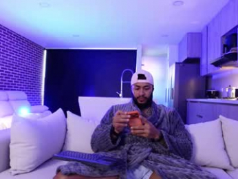 muscle_man19 webcam model stream image