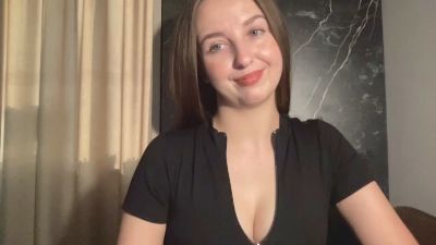 CharlotteReal webcam model stream image