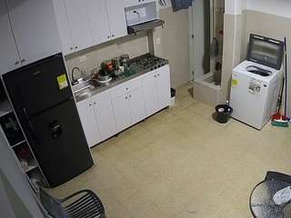 voyeurcam-jb-kitchen-1 webcam model stream image