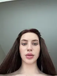 Camilla_Railian webcam model stream image