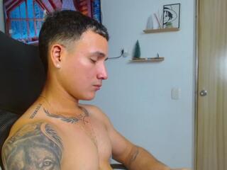 Nick Privost webcam model stream image