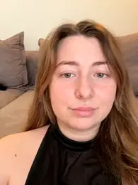 curvyflawless webcam model stream image