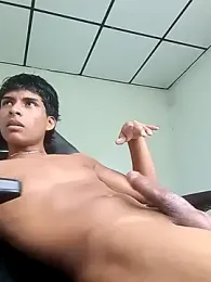 BM_solmiko webcam model stream image