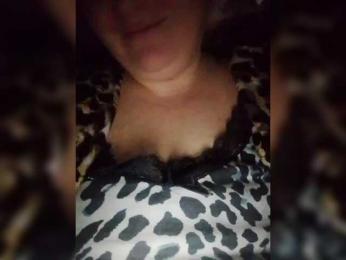 Eva-4 webcam model stream image