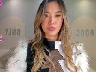 rebeccahudson webcam model stream image