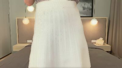 ShySchoolGrl webcam model stream image