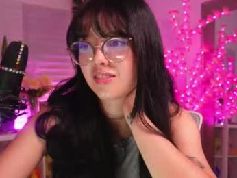 maru_chan_ webcam model stream image