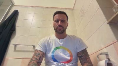 brokebrosexy webcam cam4 model stream image