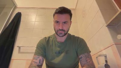 brokebrosexy webcam cam4 model stream image