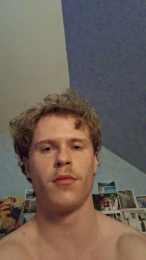 blondyguyyy webcam model stream image