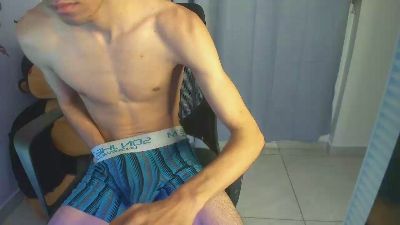 Isaaclatino webcam model stream image