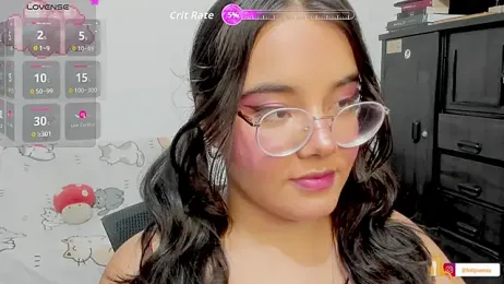 Naoko_7w7 webcam model stream image