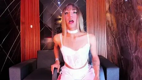 Isabella_stanford2 webcam model stream image