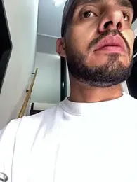 Elferjuan1310 webcam model stream image