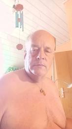 hotte1965hot webcam cam4 model stream image