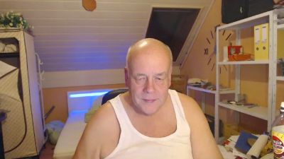 hotte1965hot webcam model stream image