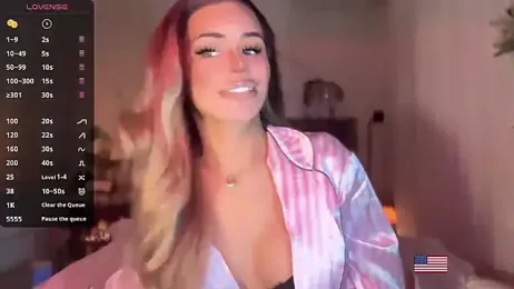 ParisianDoll webcam model stream image