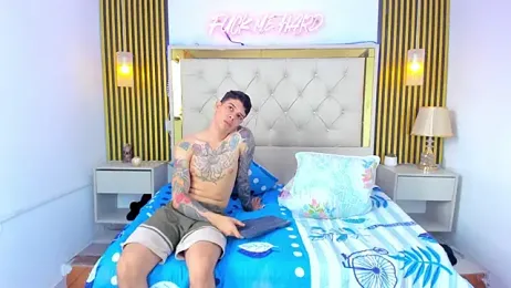 Adventurous_Boys webcam model stream image