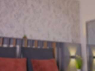 mia-oceann webcam model stream image